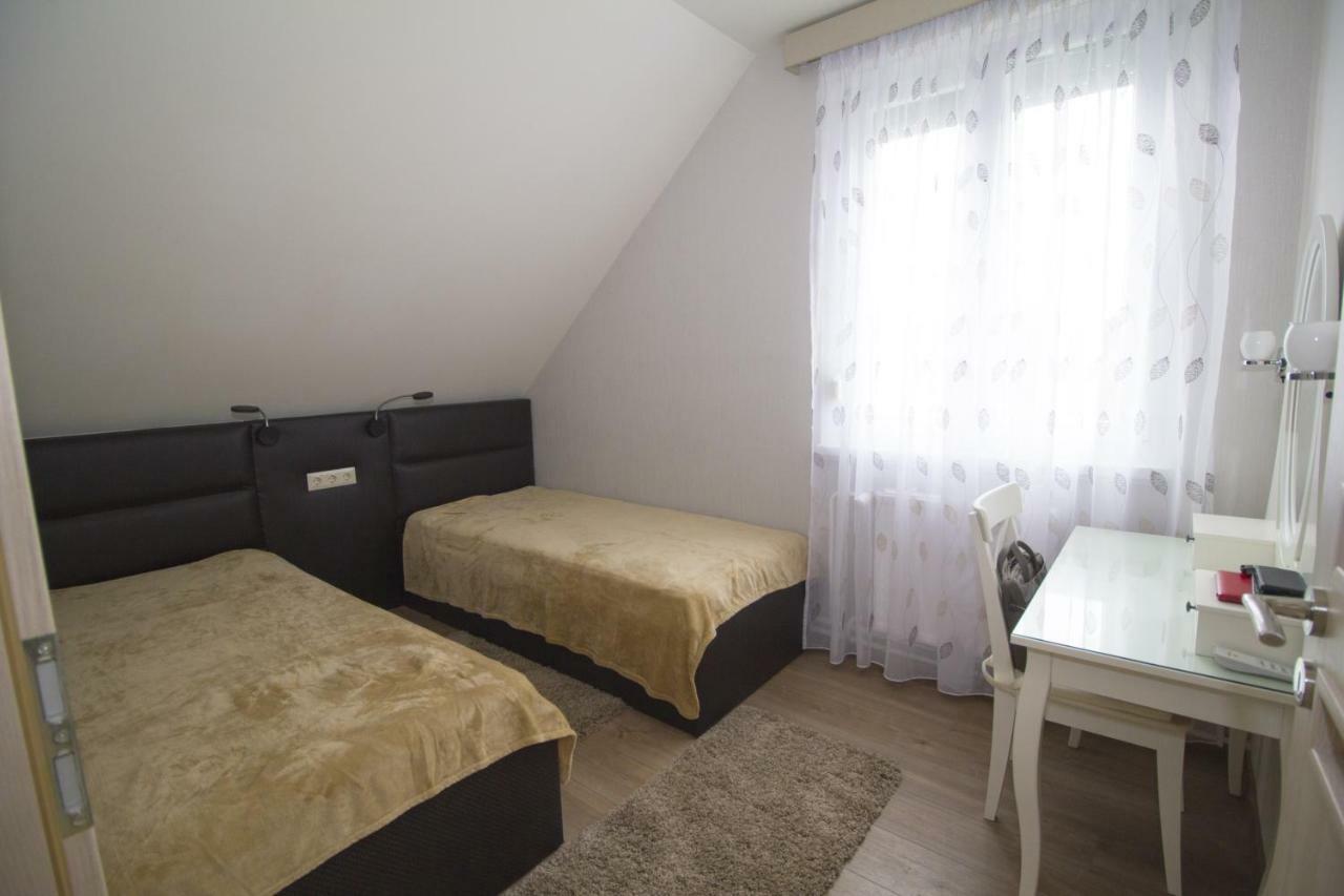 Chez Moi Apartment Дебрецен Екстериор снимка