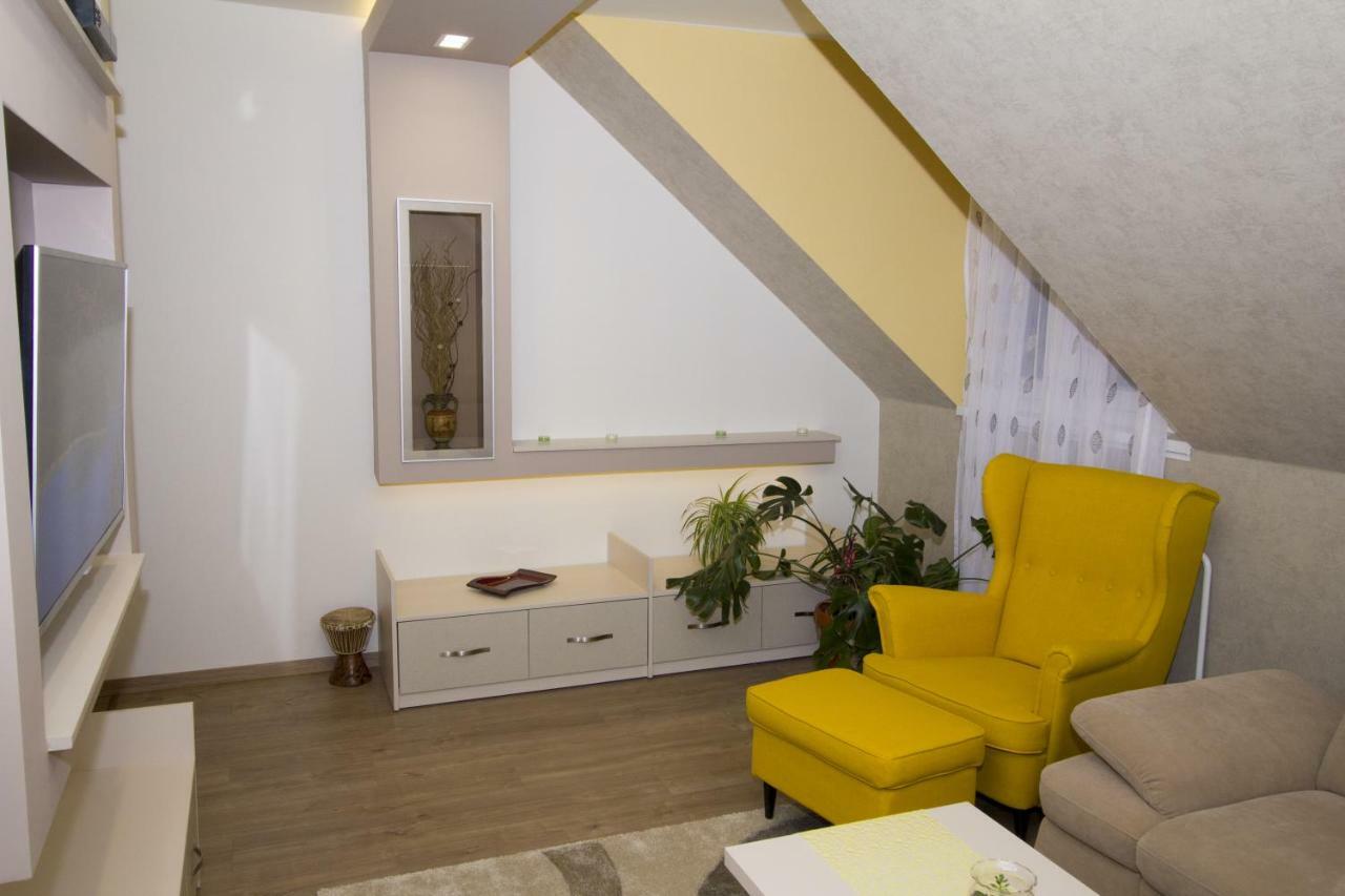 Chez Moi Apartment Дебрецен Екстериор снимка